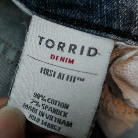 Torrid Boyfriend Straight Leg Jeans Sz. 20 - Picture 7 of 11
